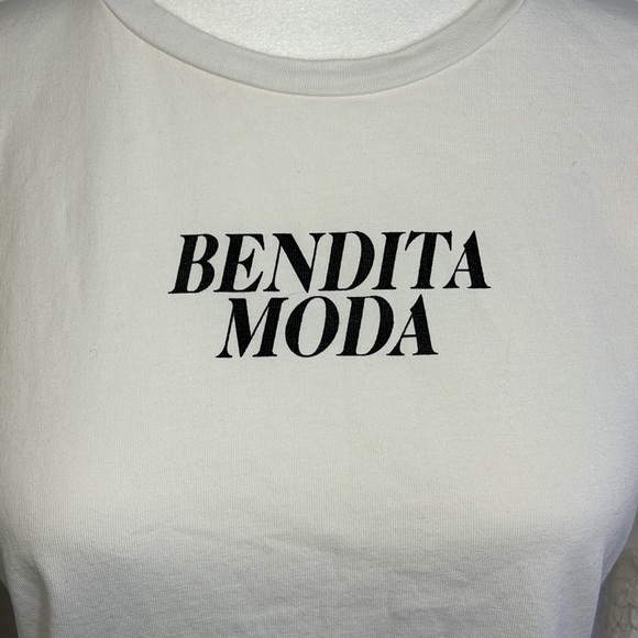 ZARA “Bendita Moda” White Lace, Ruffle Sleeve Tee - Picture 2 of 5